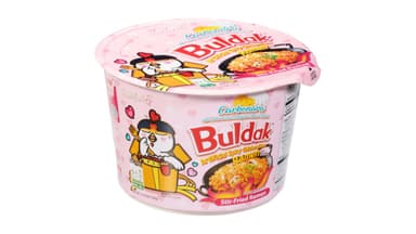 Samyang Buldak Spicy Chicken Carbonara Stir-Fried Ramen