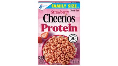 Cheerios Strawberry Protein Breakfast Cereal Family Size