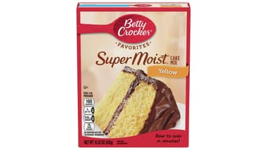 Betty Crocker Super Moist Favorites Yellow Cake Mix