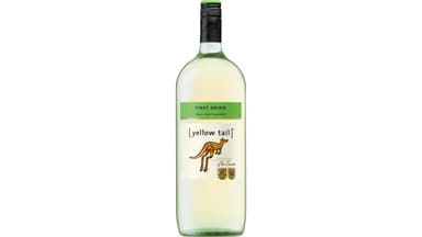 Yellow Tail Pinot Grigio Bottle Australia