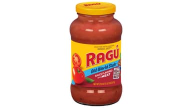 Ragu Old World Style Pasta Sauce with Meat