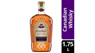 Crown Royal Fine De Luxe 80 Proof Blended Canadian Whisky