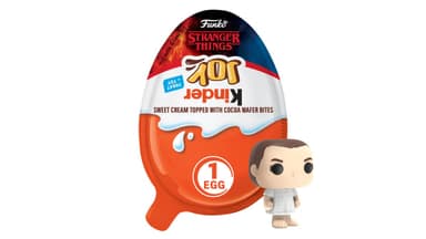 Kinder Joy Stranger Things Egg, Treat and Toy, Sweet Cream and Chocolatey Wafers Bits