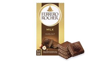 Ferrero Rocher Milk Chocolate Bar with Hazelnut Filling