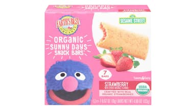 Earth's Best Sunny Days Snack Bars x Sesame Street Organic Strawberry Snack Bars