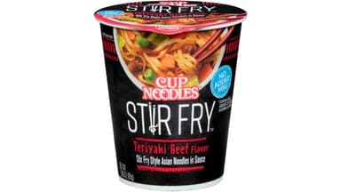 Cup Noodles Stir Fry Teriyaki Beef Flavor Asian Noodles in Sauce