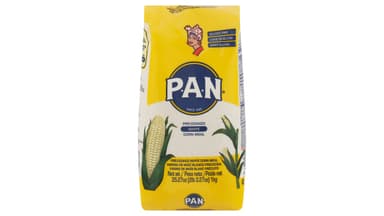 P.A.N Pre-Cooked White Corn Meal