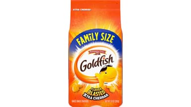Goldfish Flavor Blasted Xtra Cheddar Baked Snack Family Size Crackers