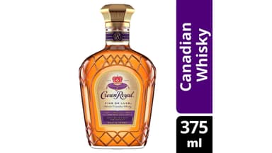 Crown Royal Fine De Luxe 80 Proof Blended Canadian Whisky Glass
