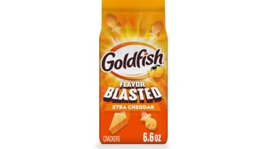 Goldfish Flavor Blasted Xtra Cheddar Baked Snack Crackers